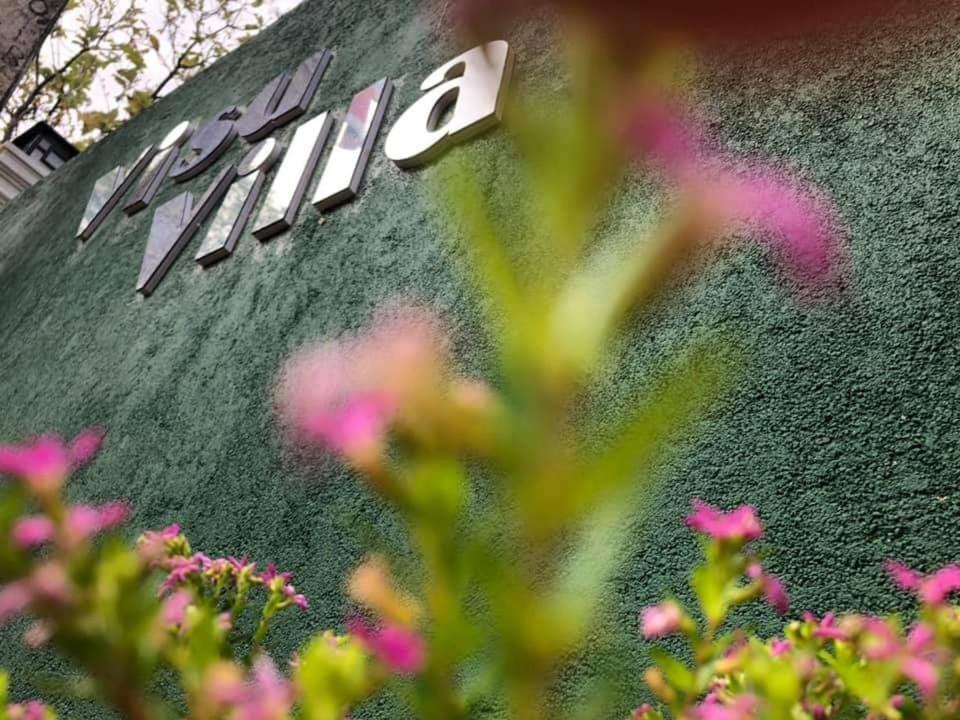 Visu Villa Hotel Habarana Eksteriør billede