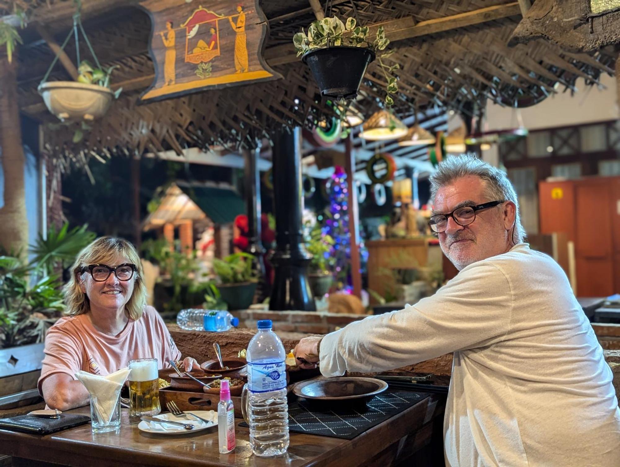 Visu Villa Hotel Habarana Eksteriør billede